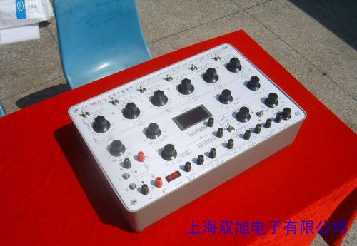 優(yōu)利德UT602 數(shù)字電容電感表 可測二極管 三極管 0-200H